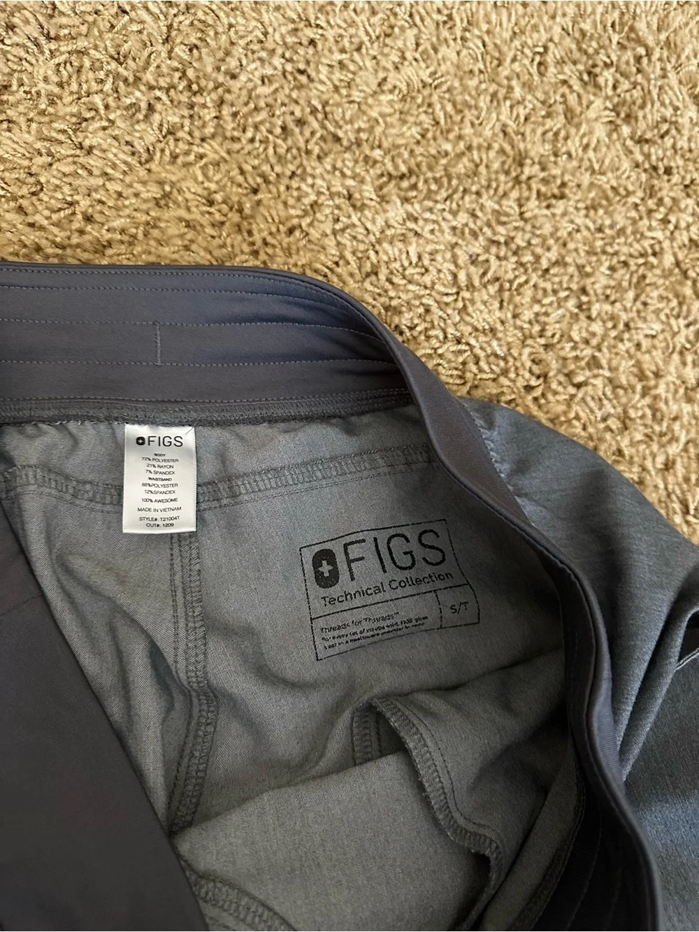 Figs Grey Scrub Set Medium/Small Tall - Picture 4 of 11